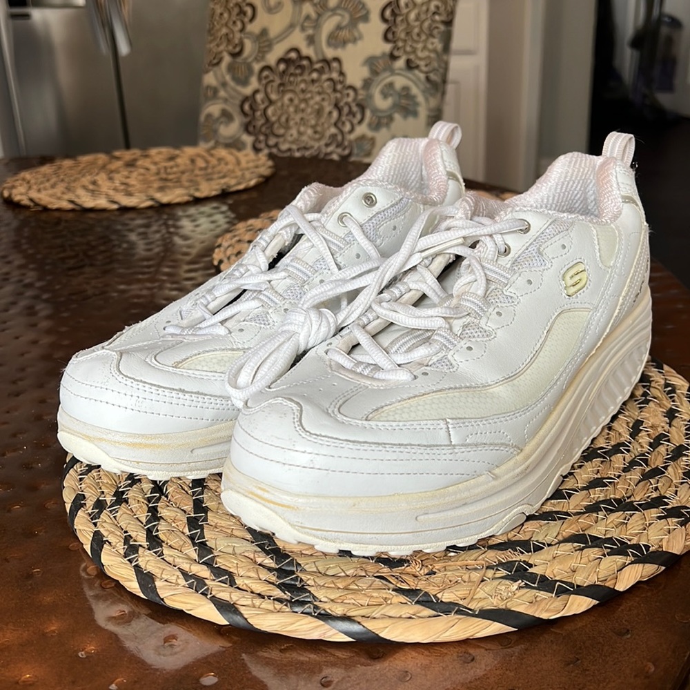 Shape ups white sketchers